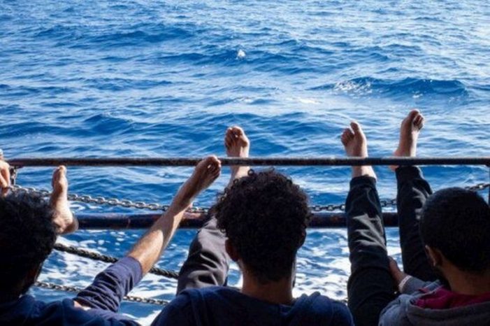Sicilia: arrivati 500 migranti soccorsi dalla Guardia costiera in acque Sar maltesi