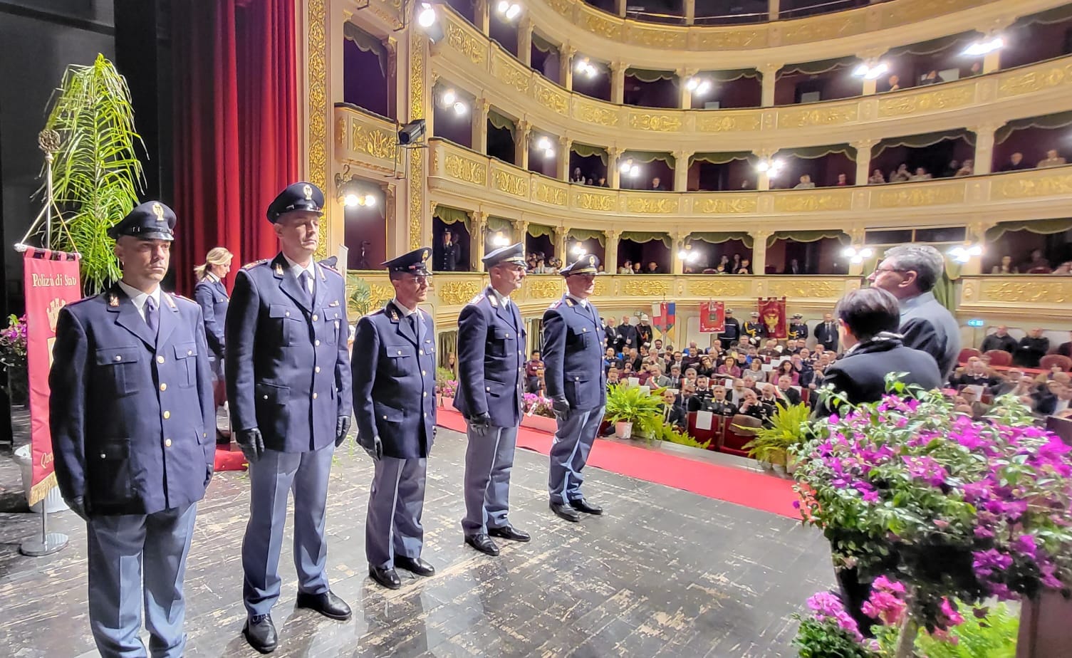 Caltanissetta. Ecco i poliziotti premiati in occasione del 171° anniversario di fondazione della Polizia di Stato