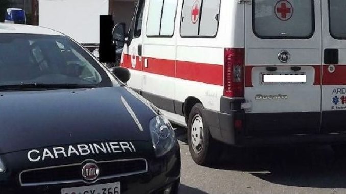 Carabinieri intervengono a scuola con massaggio cardiaco e salvano la vita ad una bimba di 4 anni