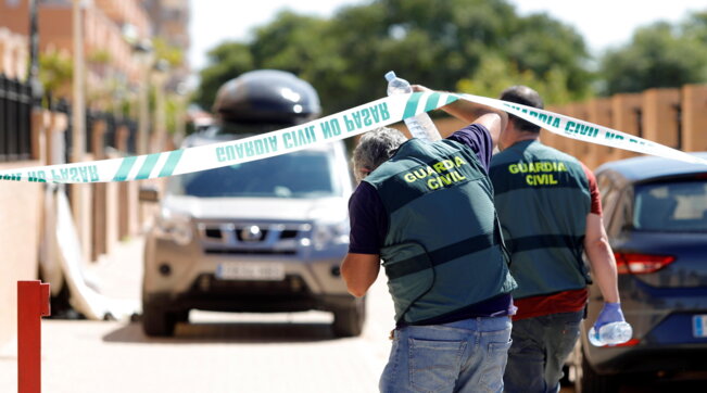 Giallo in Spagna: a Oviedo due sorelle di 12 anni morte cadendo da una finestra al quarto piano di un palazzo