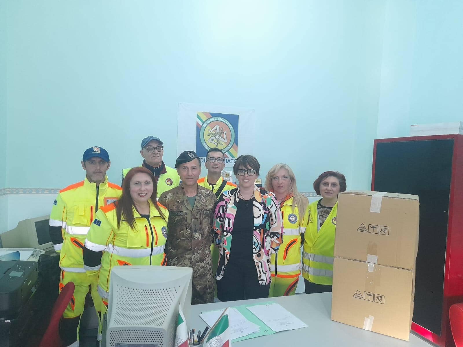 Sommatino. L’Esercito dona mascherine chirurgiche alla Protezione Civile per immunodepressi e malati oncologici