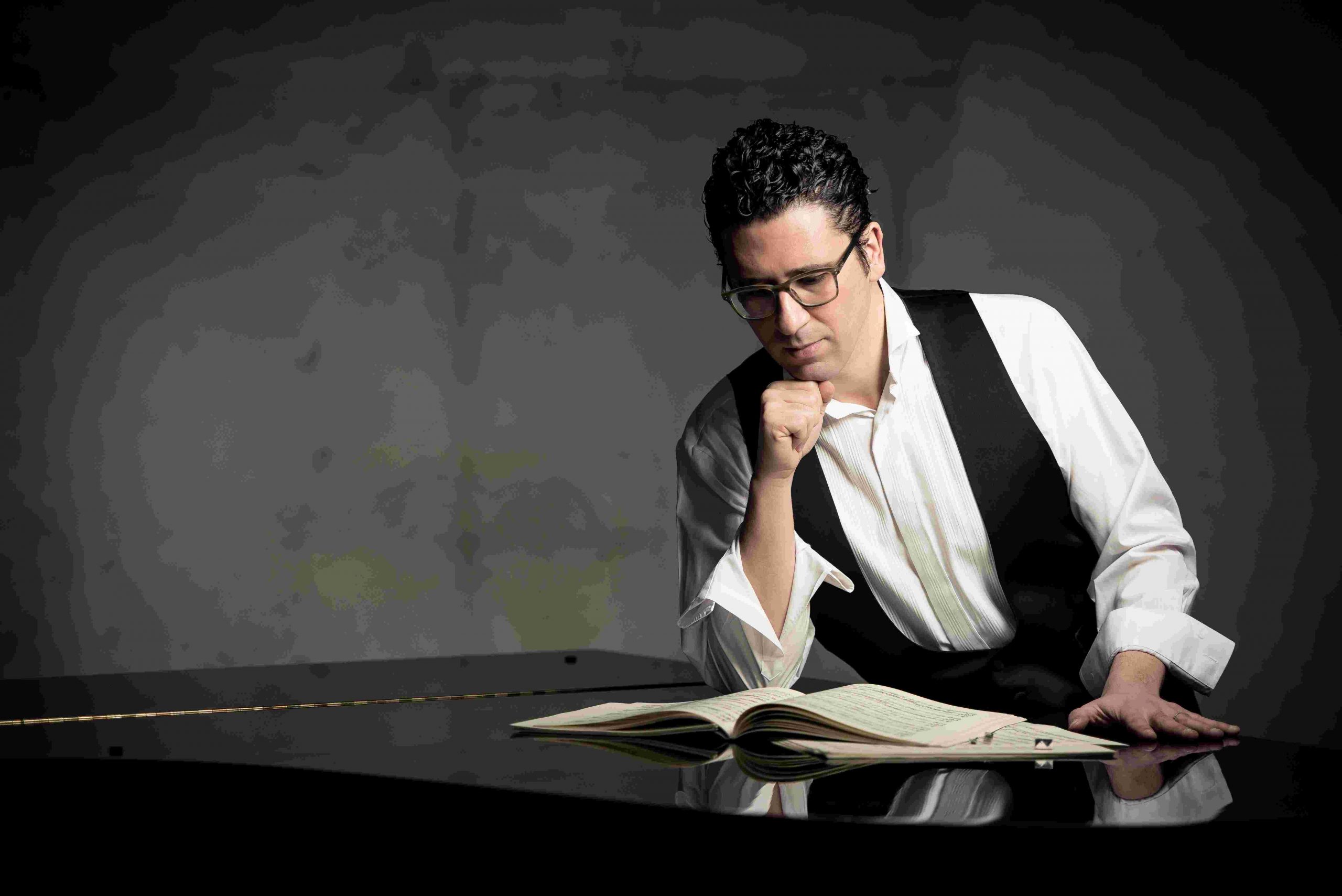 Caltanissetta, i lunedì del Bellini al Margherita: Recital del maestro Giuseppe Andaloro