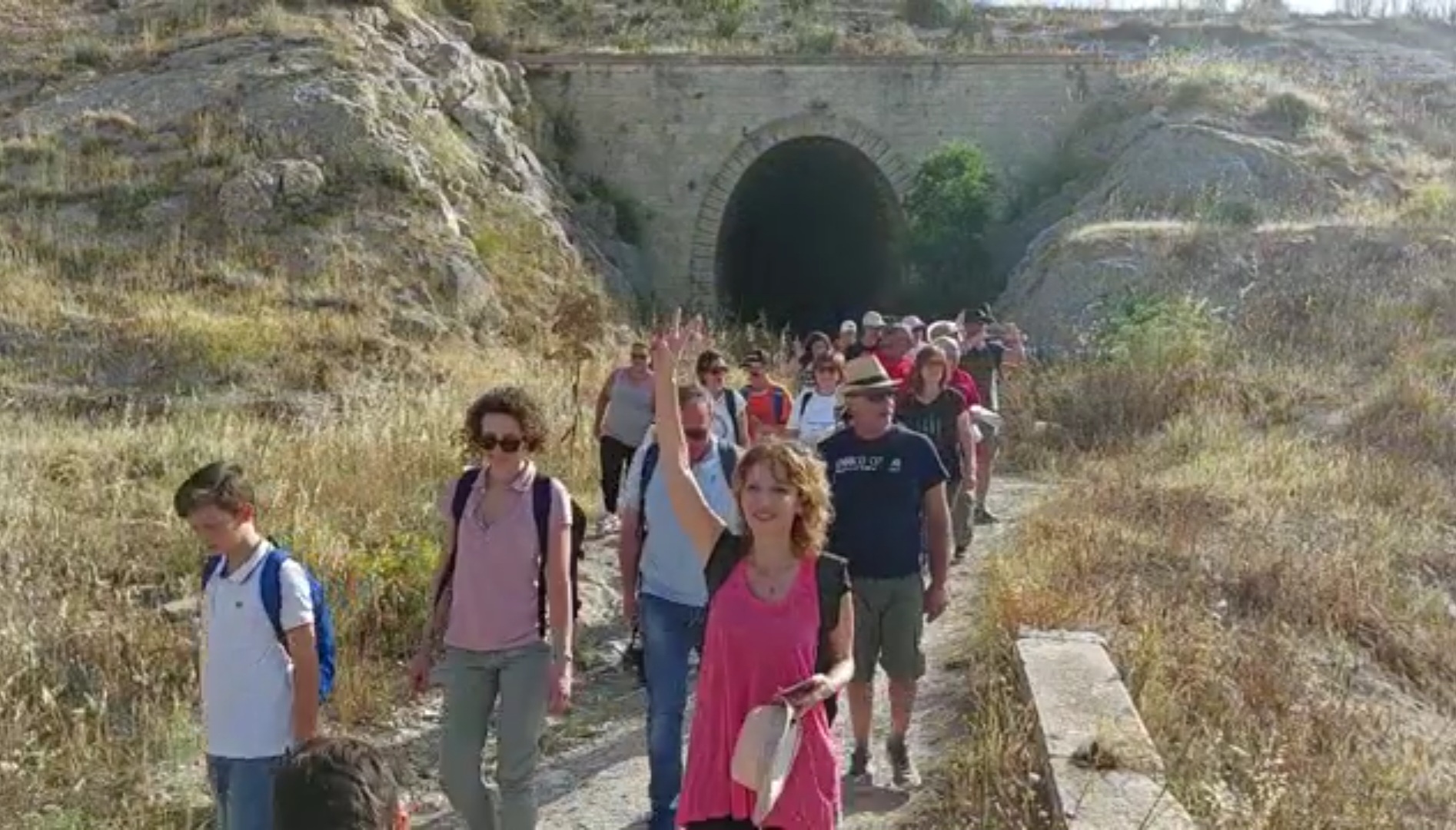 Caltanissetta. L’associazione Greenway delle Zolfare organizza il 4 giugno camminata per viadotti in pietra e visita al Museo della Miniera Trabia-Tallarita