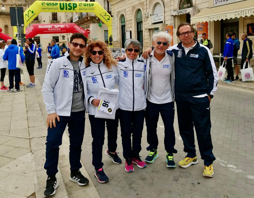 Podisti Nisseni a Vittoria: cinque atleti Marathon Caltanissetta gareggiano alla Jazz Run