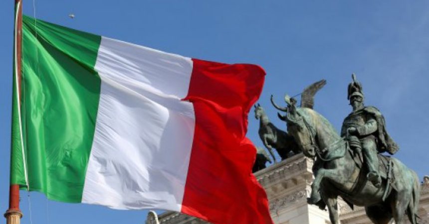 Festa della Repubblica: la vera storia della bandiera italiana