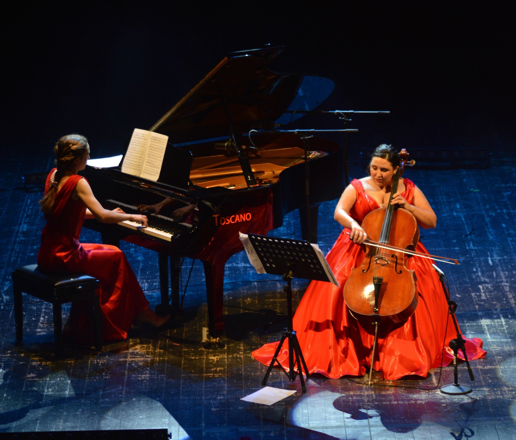 Caltanissetta, grande successo per il concerto della violoncellista Eliana Miraglia e la pianista Tatiana Donets