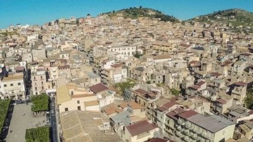 Quarantuno netturbini denunciati a Favara per interruzione di pubblico servizio