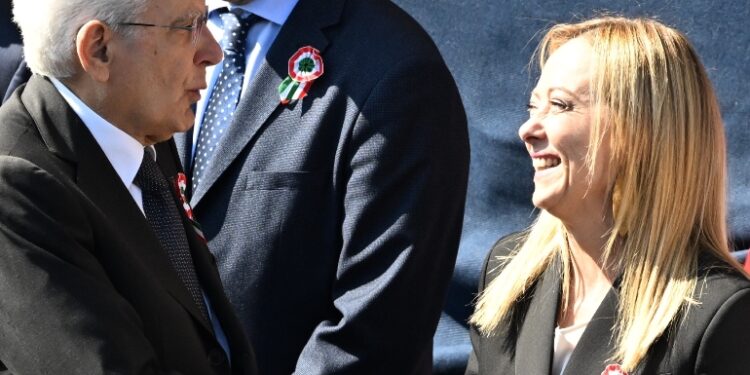 2 giugno, Meloni: “Onoriamo i valori fondanti della Costituzione”