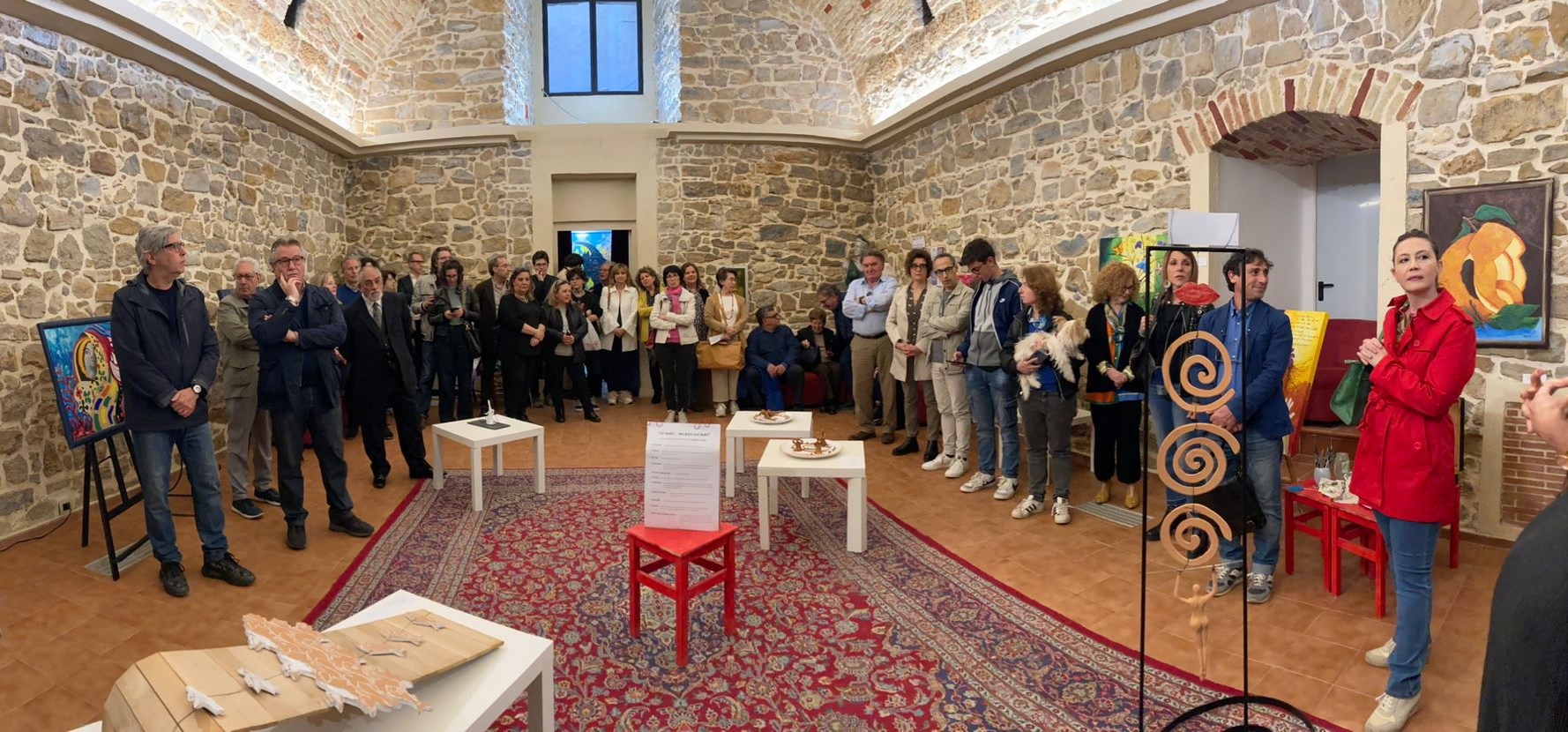 Caltanissetta, “Noi mah!… ma pure voi boh?!”: lunedì Naponos porta in scena la Danza Creativa