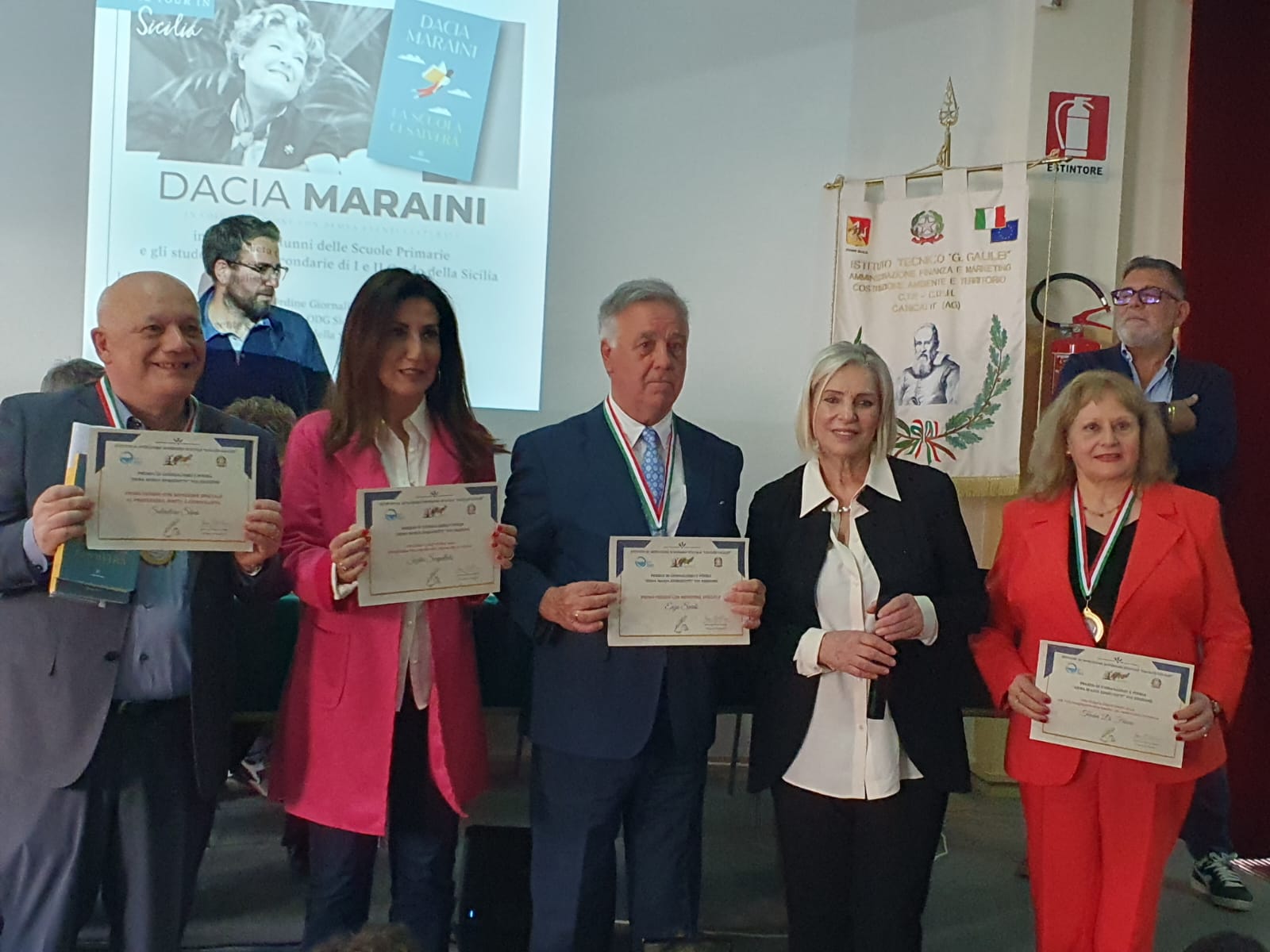 Caltanissetta, al King pioggia di premi al Premio di Giornalismo e Poesia “Anna Maria Ermigiotti”