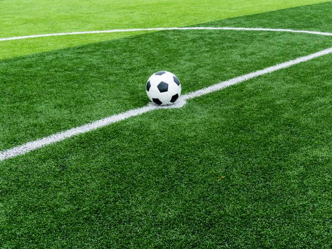 Impianti sportivi, la Regione finanzia  interventi: a Delia manto erboso, illuminazione e fotovoltaico