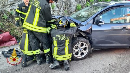 Scontro Panda – Ford Focus nel Palermitano: muore 83enne dopo ricovero in Ospedale