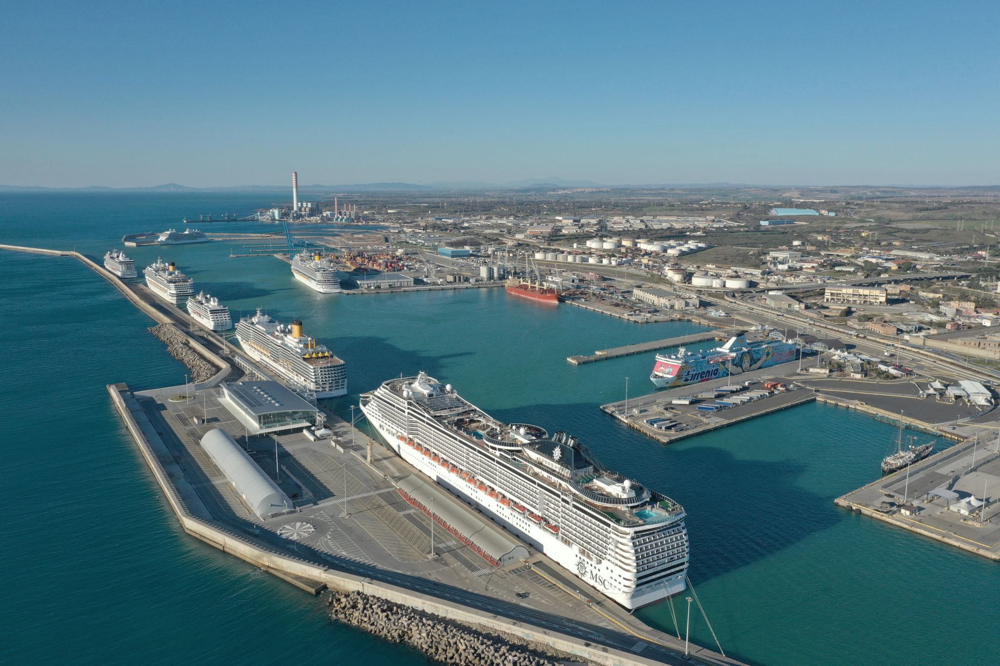 Nave Catania-Genova:  Scoppia caldaia a bordo, muore ufficiale sala macchine