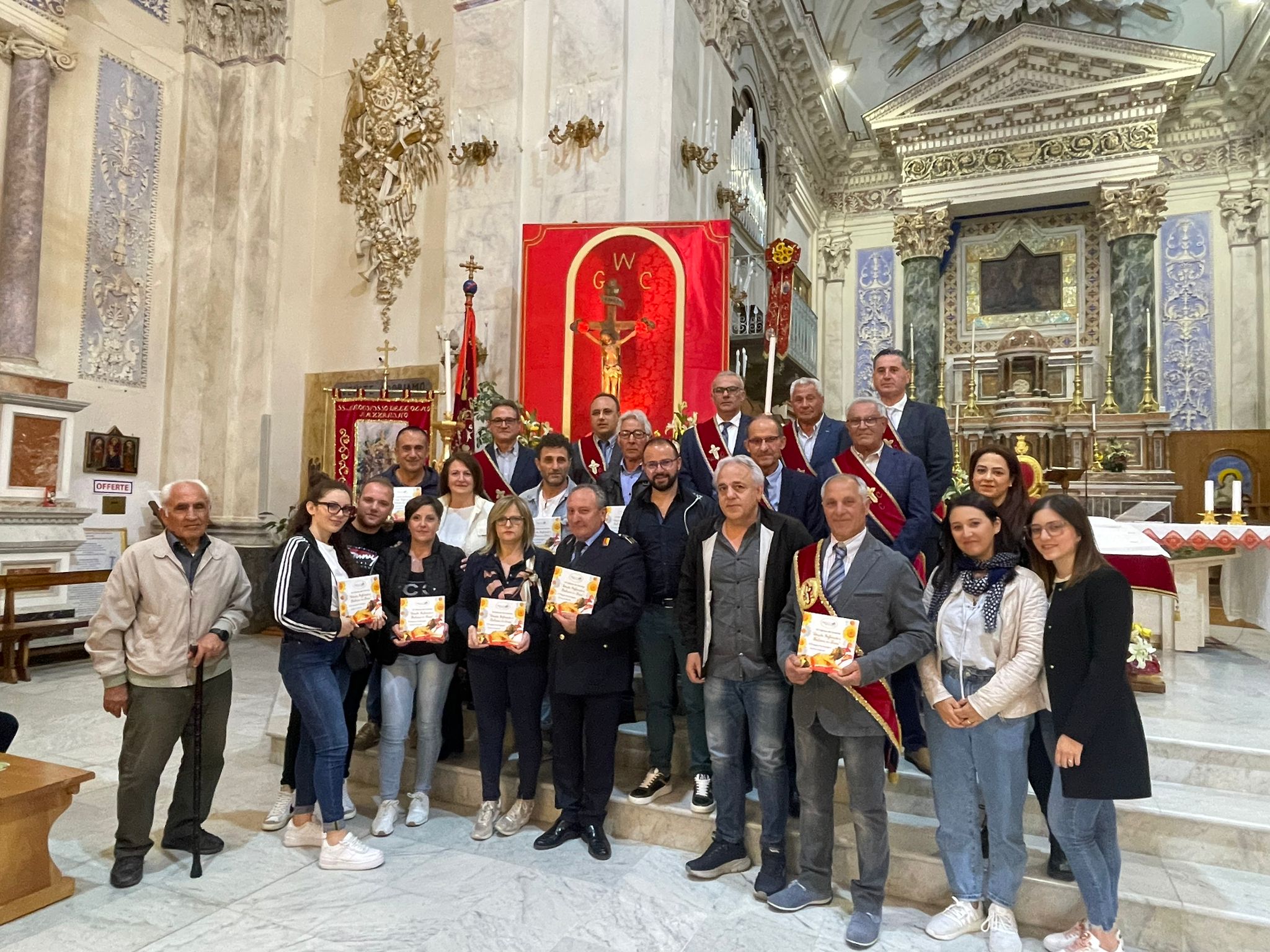 Mazzarino. Mix di colori ed emozioni per l’XI edizione del concorso “Strade Infiorate e Balconi in Fiore” organizzato dalla Pro Loco