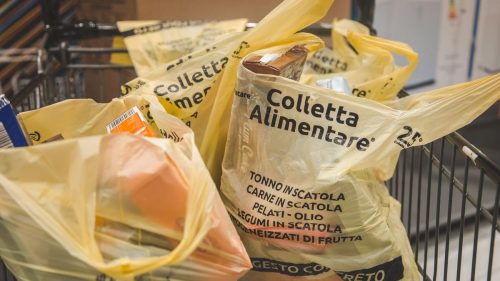 Caltanissetta, sabato il Banco Alimentare davanti a tutti i supermercati della città: “Donare arricchisce anche chi offre”