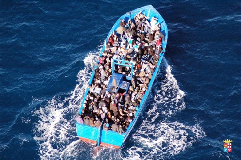 Migranti. In 48 approdano a Lampedusa a bordo di due barconi