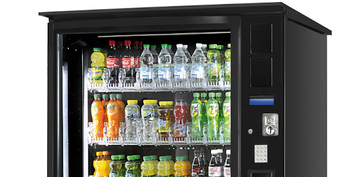 Raddoppiava importo di credito nel distributore di bevande h24 con dispositivo elettronico: denunciata 19enne dalla Polizia per truffa