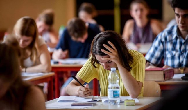Maturità 2023: le tracce della prima prova di italiano