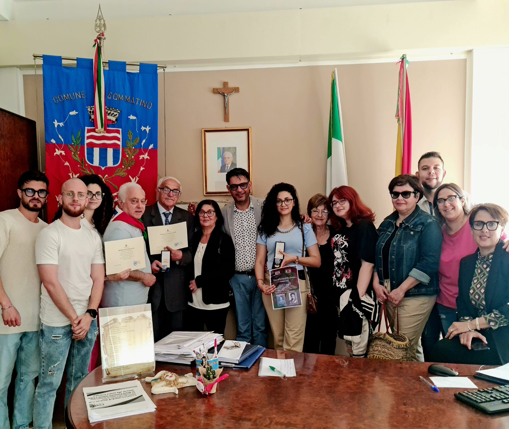 Sommatino. I familiari di due deportati nei lager nazisti ricevuti nel palazzo comunale dal sindaco