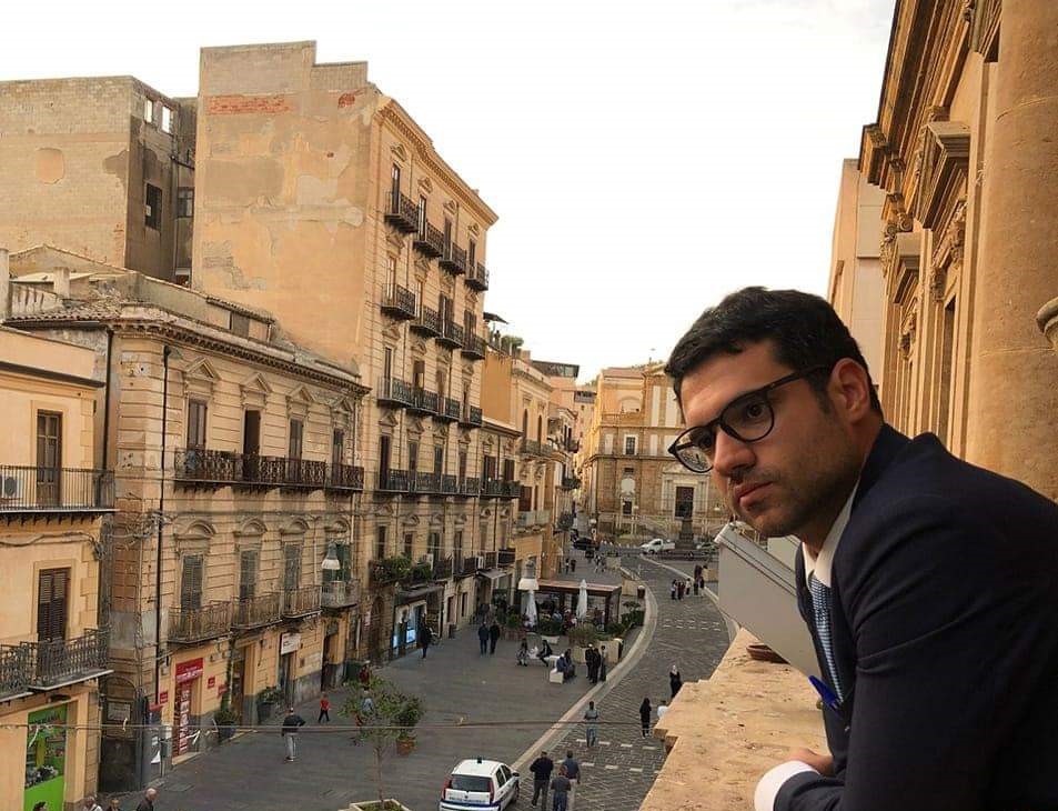 Caltanissetta. Armando Turturici: “Molte le domande alle quali l’amministrazione comunale non dà risposte”