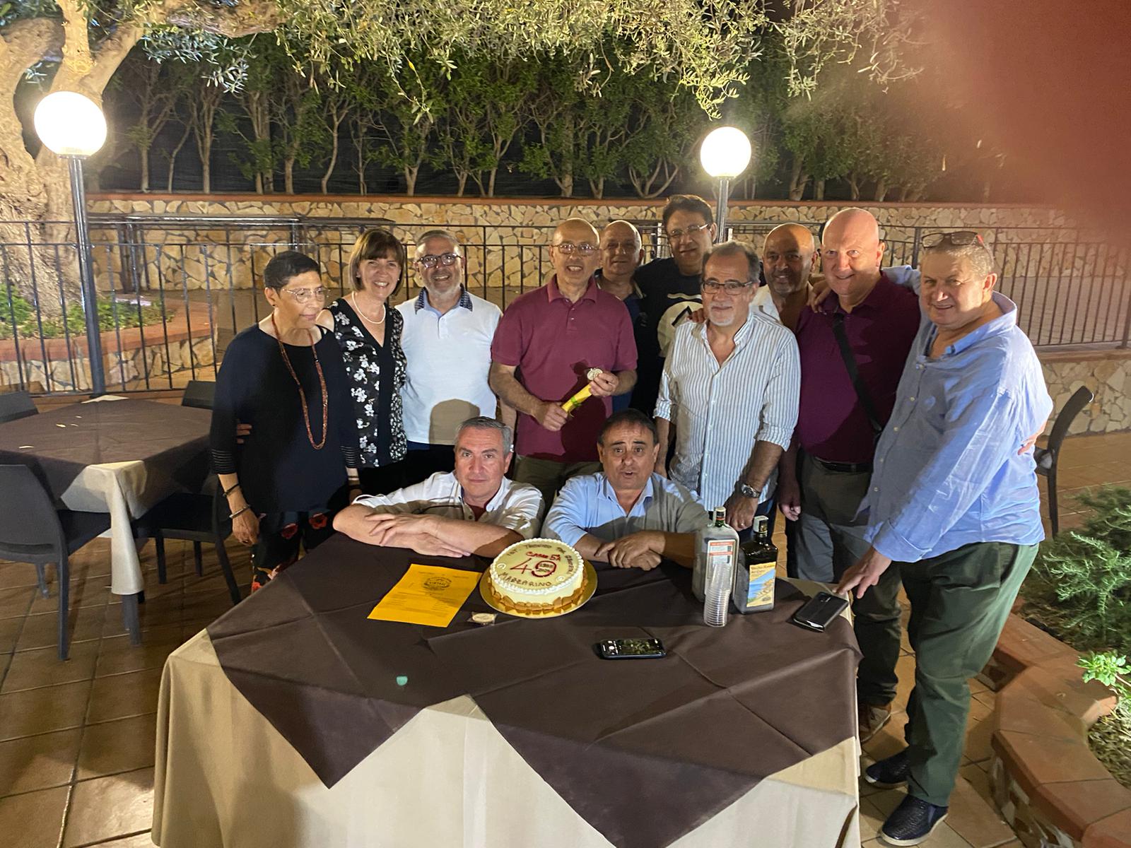 Mazzarino. A distanza di 40 anni si sono incontrati gli ex compagni di classe della 5^A dell’Istituto Tecnico “Luigi Sturzo”