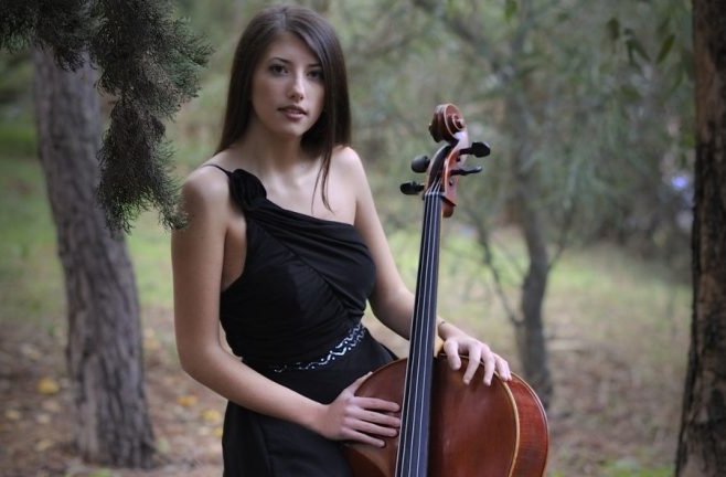 Un’ eccellenza nissena si esibisce  a Sydney, la violoncellista Emanuela Mosa in concerto per “Suono Italiano”