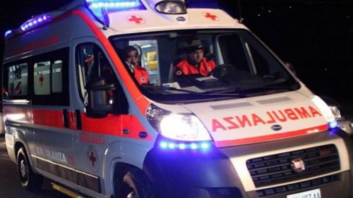 Incidente stradale in via Aurispa a Noto, muore minorenne a bordo di uno scooter