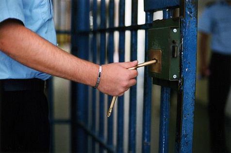 San Cataldo, SAPPE: “Mai bloccate le comunicazioni tra i detenuti e l’esterno”