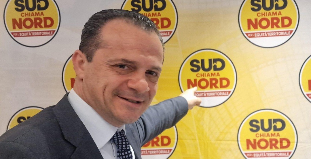 Il Leader di Sud Chiama Nord Cateno De Luca in Tour nelle Province Siciliane: l’11 luglio a Caltanissetta