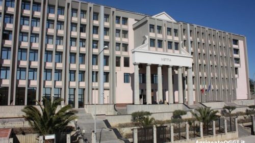 Uccise passante e sparò a genitori, assolto per vizio di mente