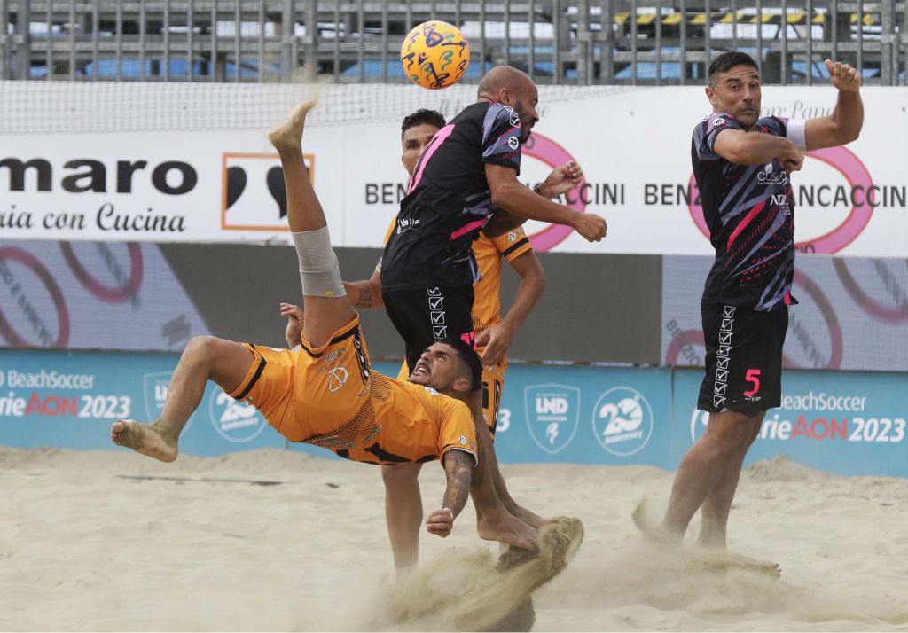 Morgana “Felice per successo 1° campionato regionale di Beach Soccer”