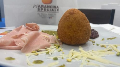 Caltanissetta. Sere d’Estate del Fai-Fondo per l’ambiente italiano: il 28 agosto “N’Arancina speciale” ospite nella Valle dei Templi ad Agrigento