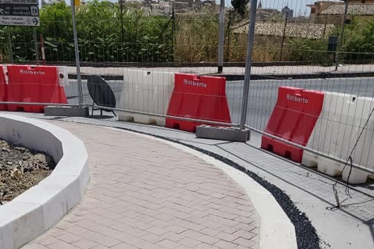 Rassegna Stampa. Caltanissetta, tempi lunghi per le isole spartitraffico: “liberate” le due nuove rotatorie di via Leone XIII