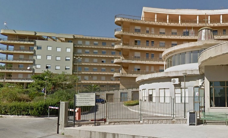 Muore in ospedale a Canicattì, denunciati medici e infermieri
