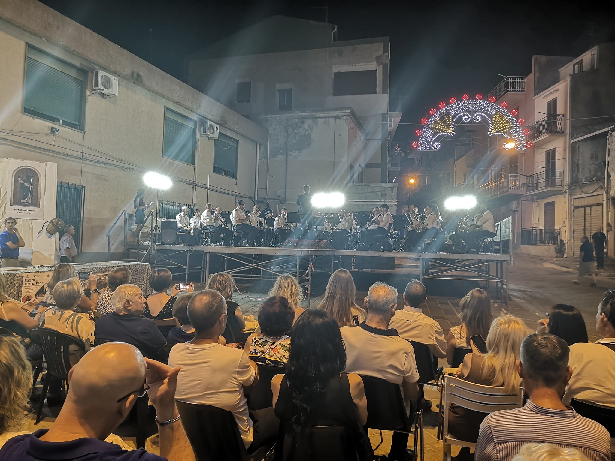 Campofranco. Consegna della “bacchetta” di padre in figlio per i maestri Francesco e Vincenzo Baldone