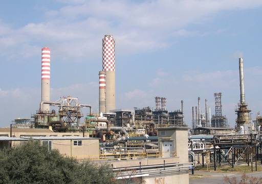 Gela. Lavorò per 17 anni a contatto con l’amianto. Inps condannato a risarcire un lavoratore dell’Eni