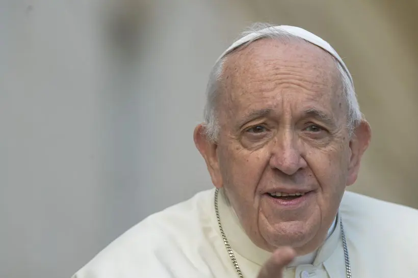 Papa Francesco: “Il mondo è nella morsa di una terza guerra mondiale”