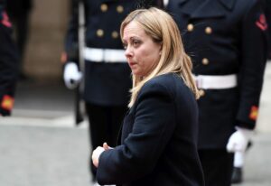 Meloni “L’Onu dichiari guerra globale ai trafficanti di esseri umani”
