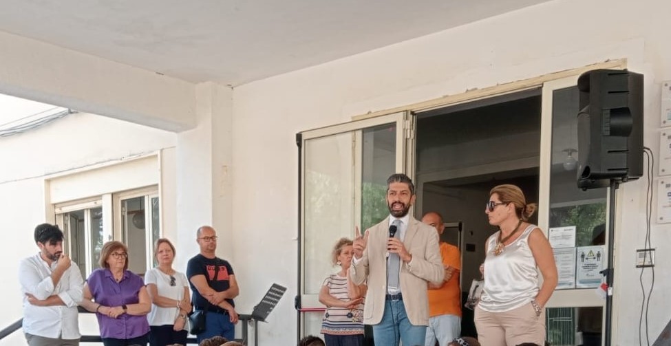 Montedoro. Il saluto e l’augurio di un buon anno scolastico agli alunni dall’assessore Debora Duminuco e dal sindaco