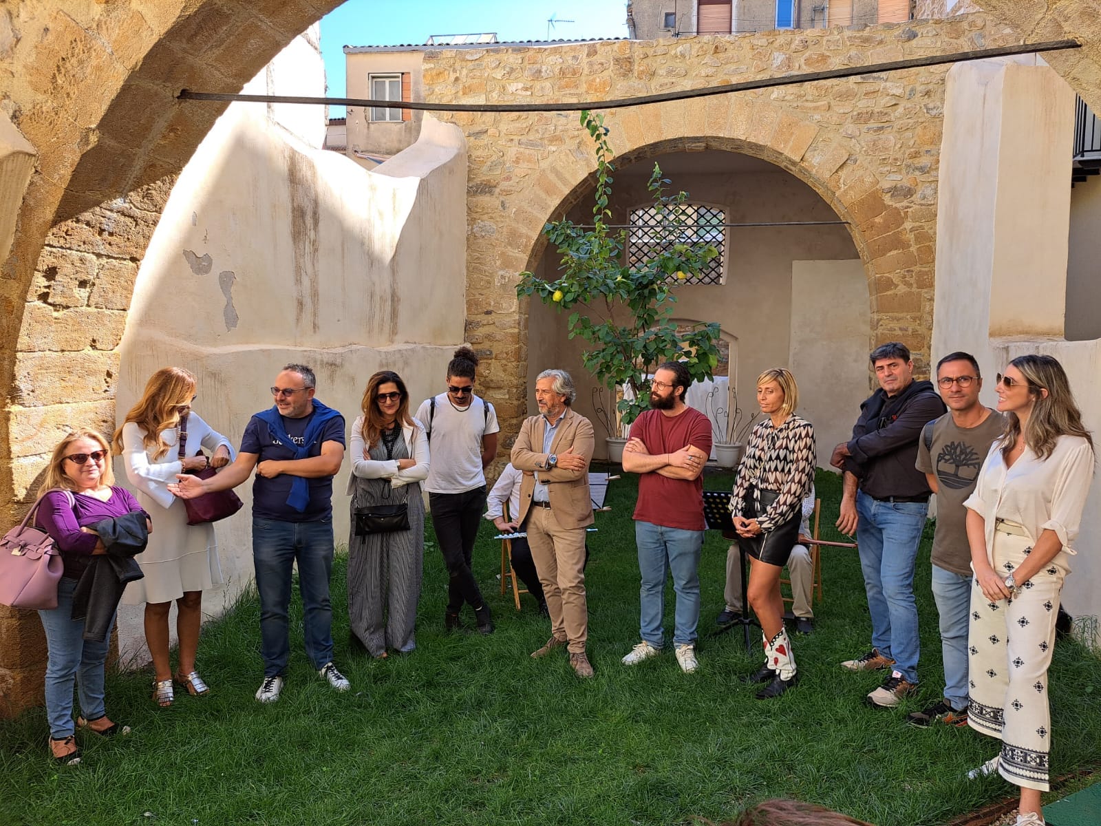 Caltanissetta. Nel quartiere Provvidenza collocata nuova opera d’arte realizzata dallo scultore Foresta