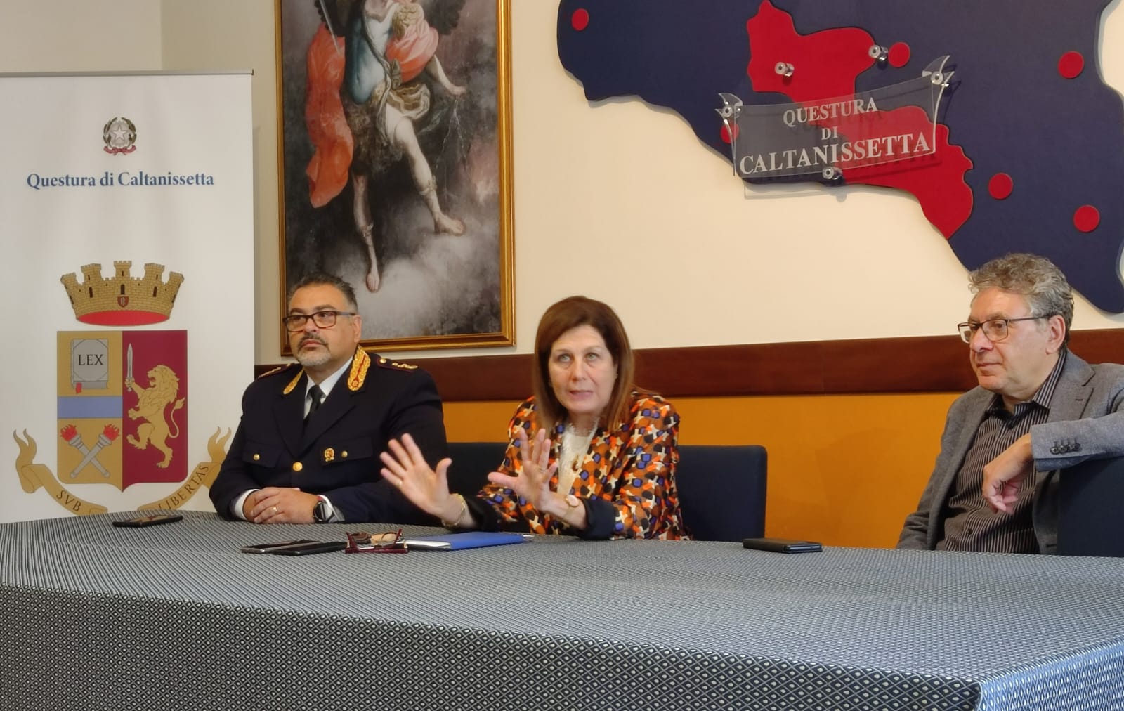 Caltanissetta. Si è insediato il Vice Questore della Polizia di Stato dr Emanuele Giunta, nuovo Capo di Gabinetto della Questura