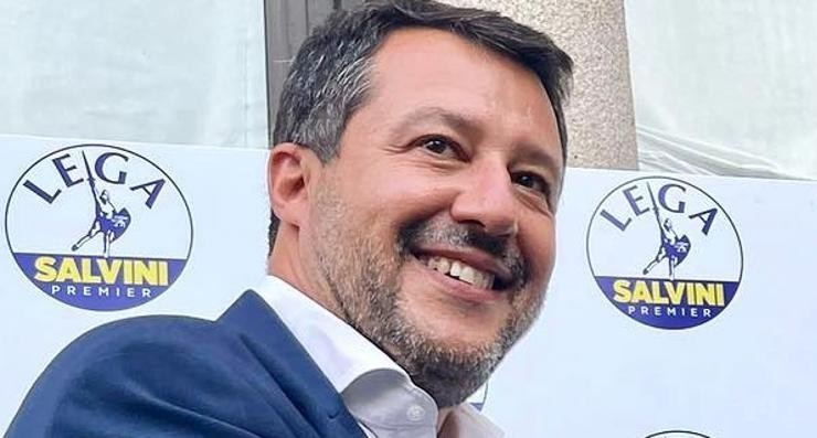 Salvini: “In Sicilia non solo il Ponte sullo Stretto. Per isola 39 miliardi di investimenti di Fs, quasi 17 di Anas”.