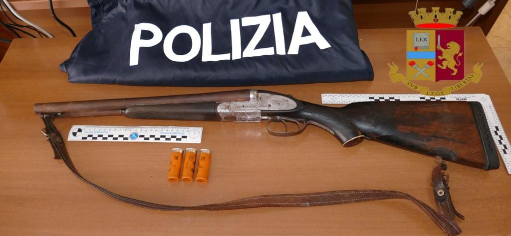 Nisseno 53enne arrestato per caccia e porto d’armi abusivo