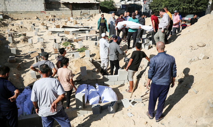 Strage di profughi a Gaza. Hamas libererà alcuni ostaggi stranieri