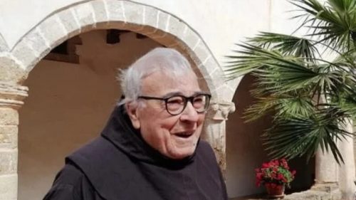 Sicilia, è morto l’esorcista Fra Cataldo Migliazzo: fu il protagonista del documentario “Liberami”