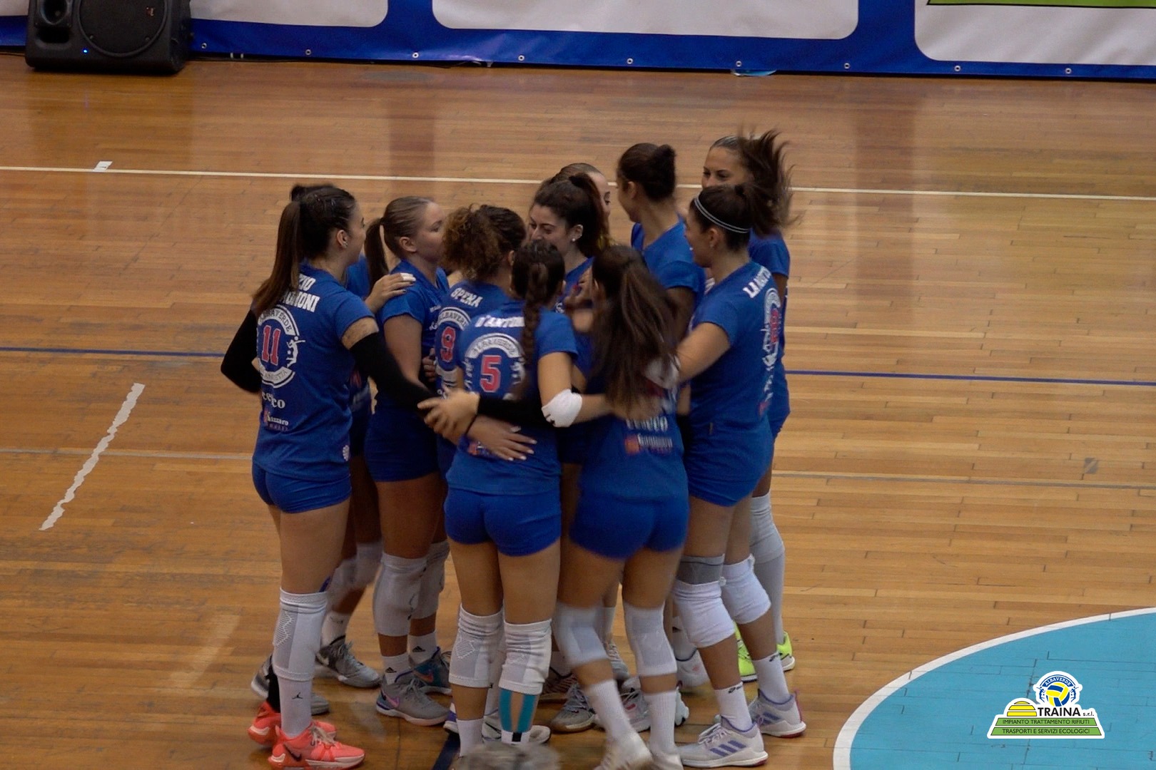 Pallavolo femminile serie B2. La Traina centra la terza vittoria di