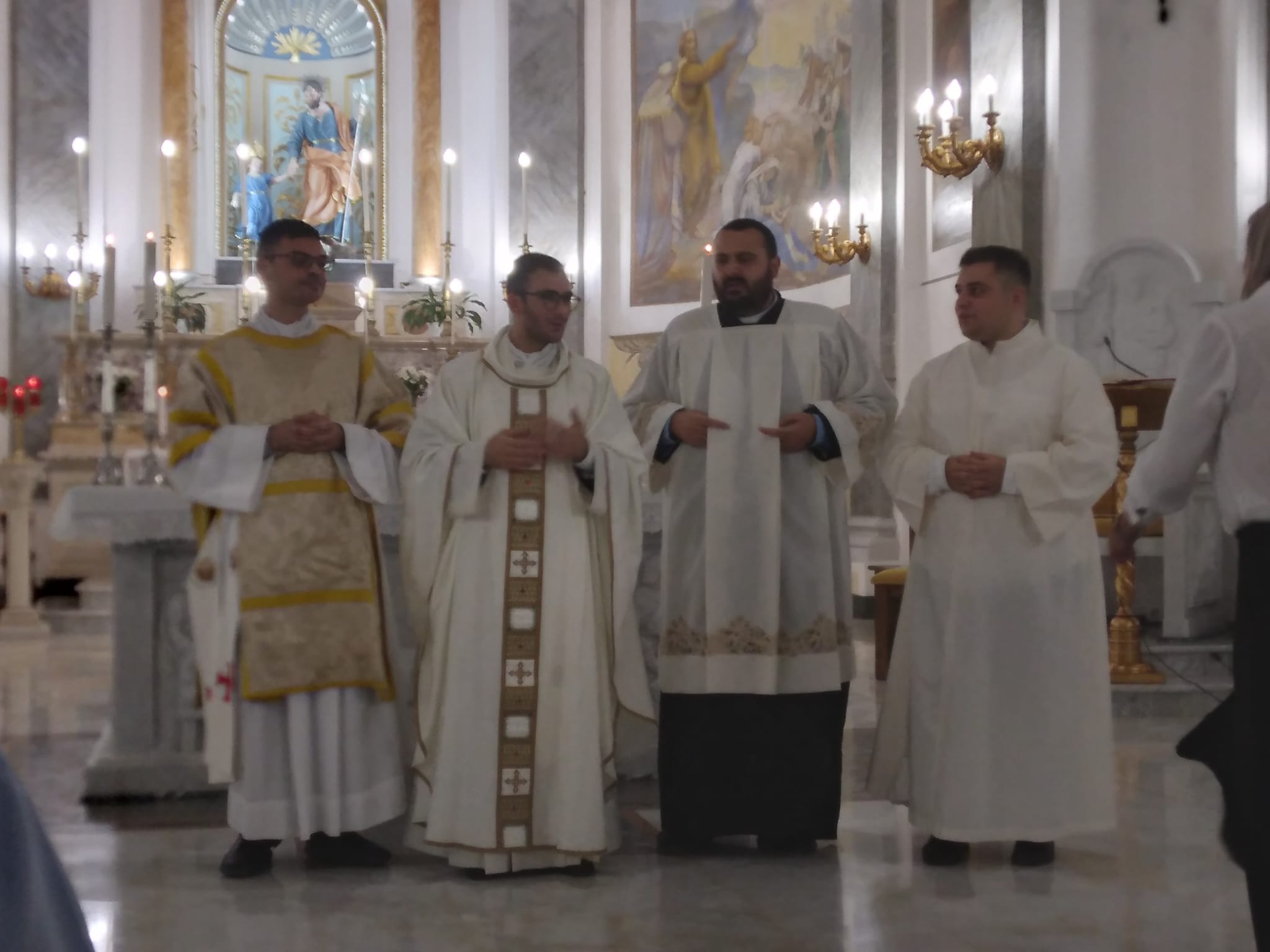 Villalba, comunità parrocchiale accoglie festosamente il novello sacerdote Padre Michele Taibi