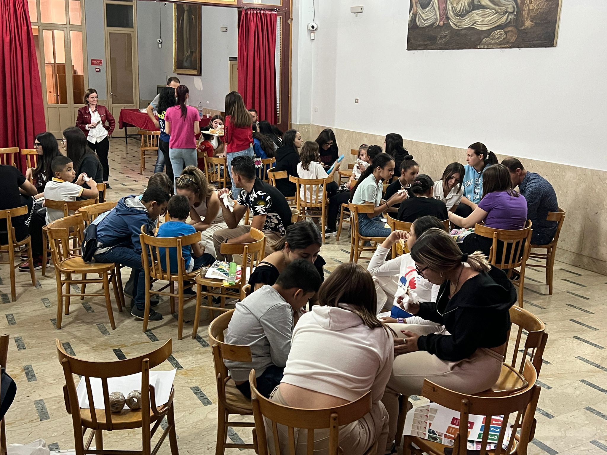 Caltanissetta: la biblioteca itinerante fa tappa in centro storico