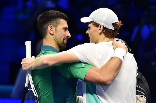 La Serbia raggiunge l’Italia in semifinale di Coppa Davis: sarà ancora Sinner contro Djokovic