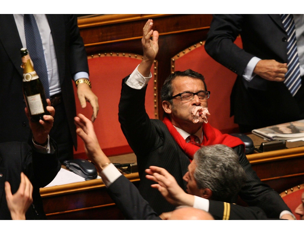 Nino Strano, festeggiò la caduta di Prodi con mortadella. Parlamentare di An, era stato anche aiuto regista di Zeffirelli